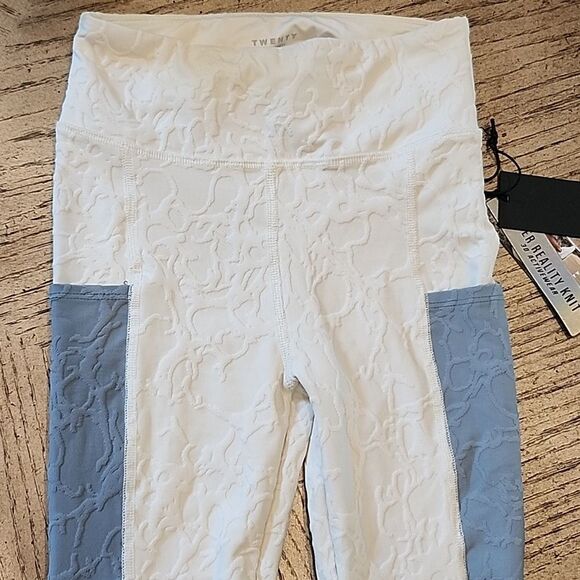 Twenty Montreal size S luxery leggings NWT - Picture 2 of 9